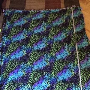 Fleece tie blanket